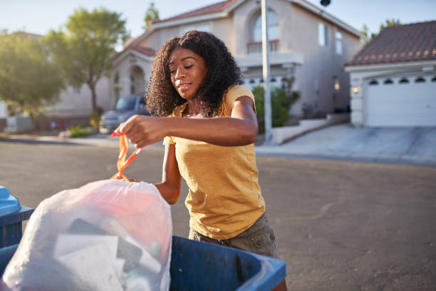 Best Yard Waste Removal  in Jesup, IA